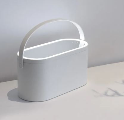 ORGANIZADOR DE MAQUILLAJE PORTÁTIL CON ESPEJO LED