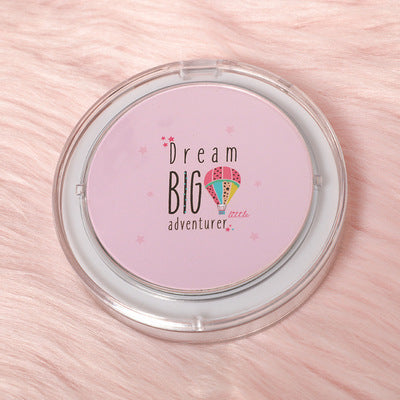 Lleva siempre contigo una buena iluminación para retocar tu maquillaje con este práctico espejo LED de bolsillo.